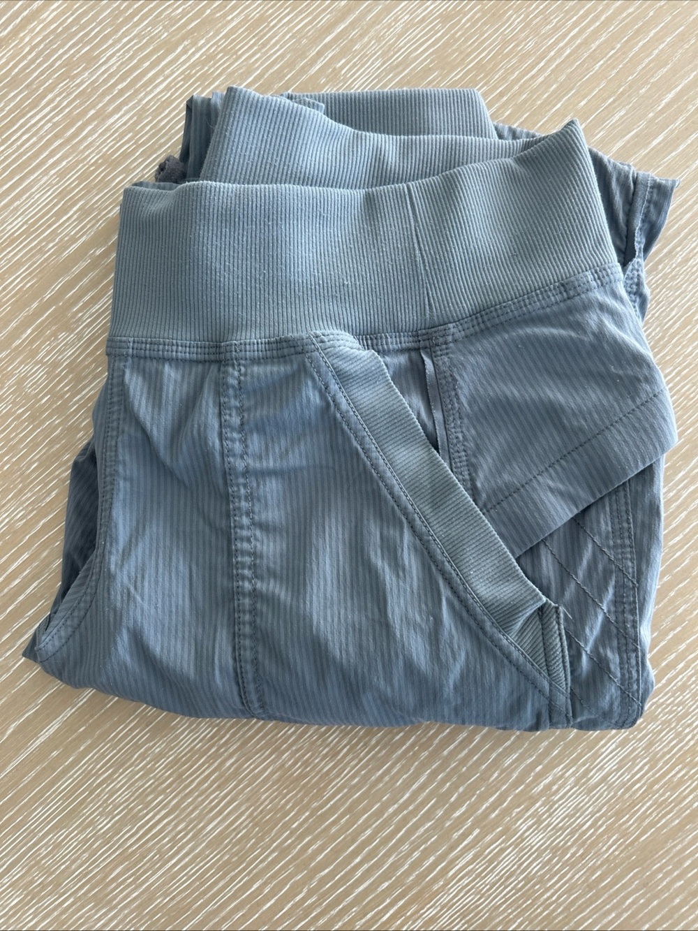 Lululemon Dance Studio Track Pants Women’s 8 Gray Pinstripe Mid Rise Pockets - Picture 8 of 9